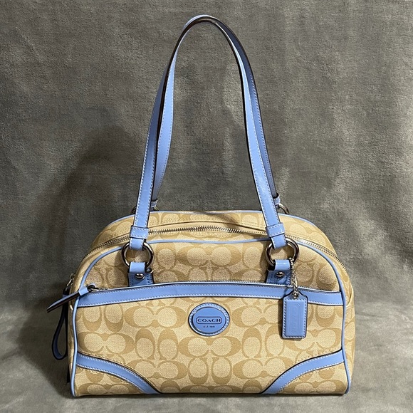 Coach Handbags - ❌SOLD❌ NWOT Coach Signature Peyton Shoulder Purse!